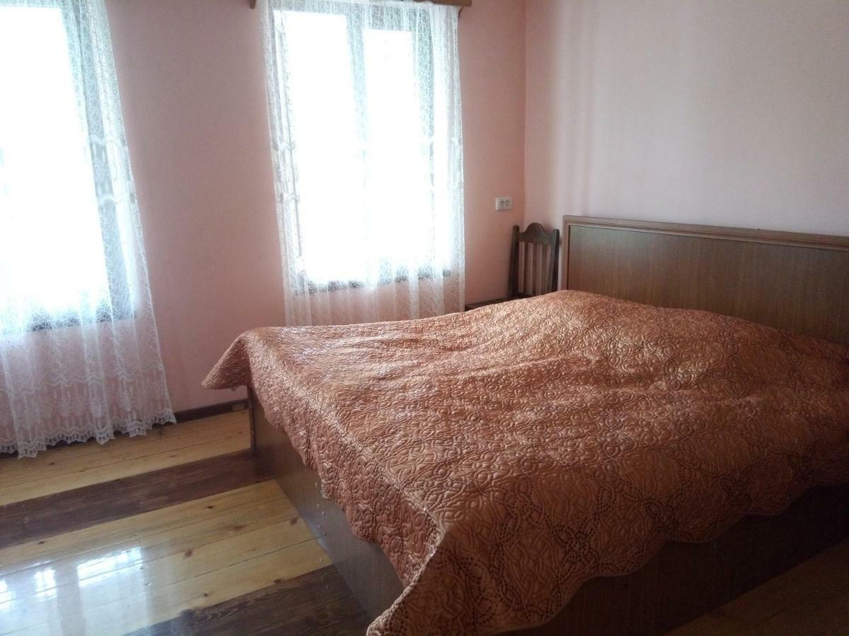 Julia Guest House 코불레티 외부 사진